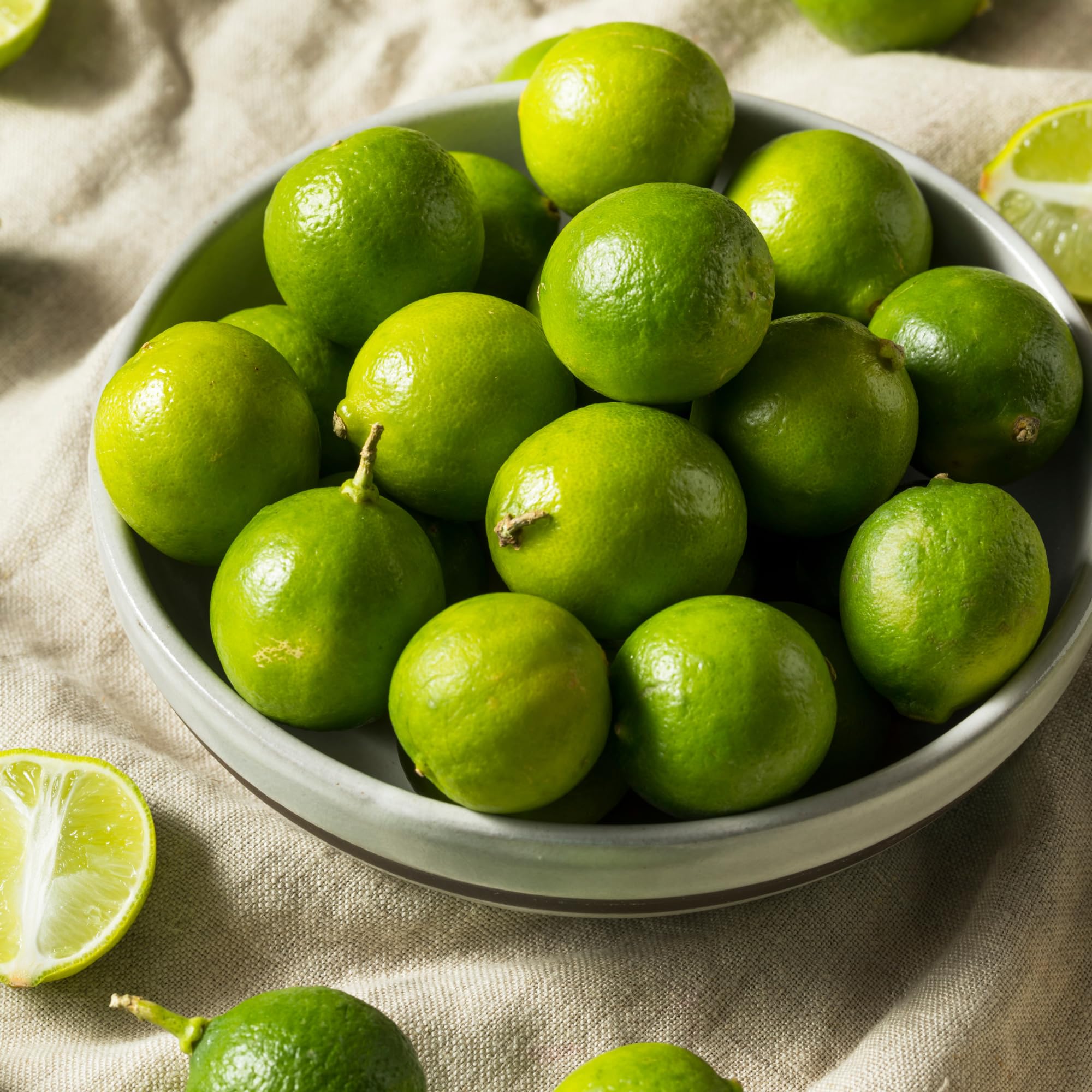 Mature Thai Lime Tree Live Plant in 5 Gallon Pot, 4-5 Feet in Tall, Already Bearing Fruit, Cold Hardy and High-yielding, Fragrant Citrus Trees